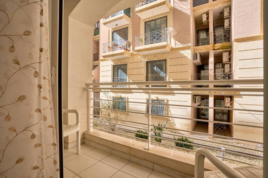 Depiro Point Sliema Luxury Apartment Exterior photo